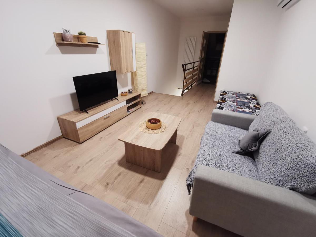 Apartmany Svitkov 79 파르두비체 외부 사진
