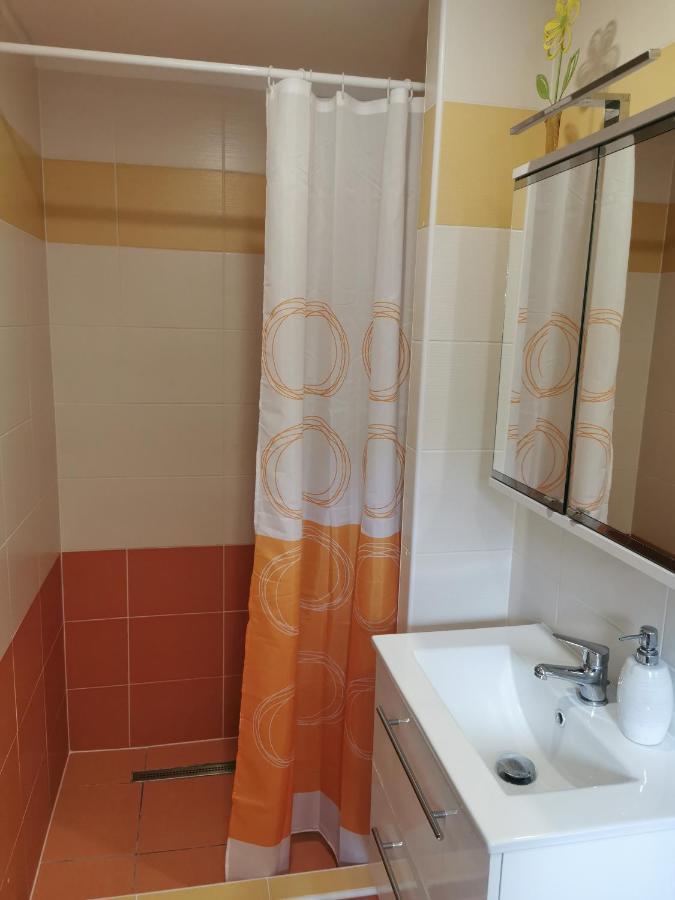 Apartmany Svitkov 79 파르두비체 외부 사진