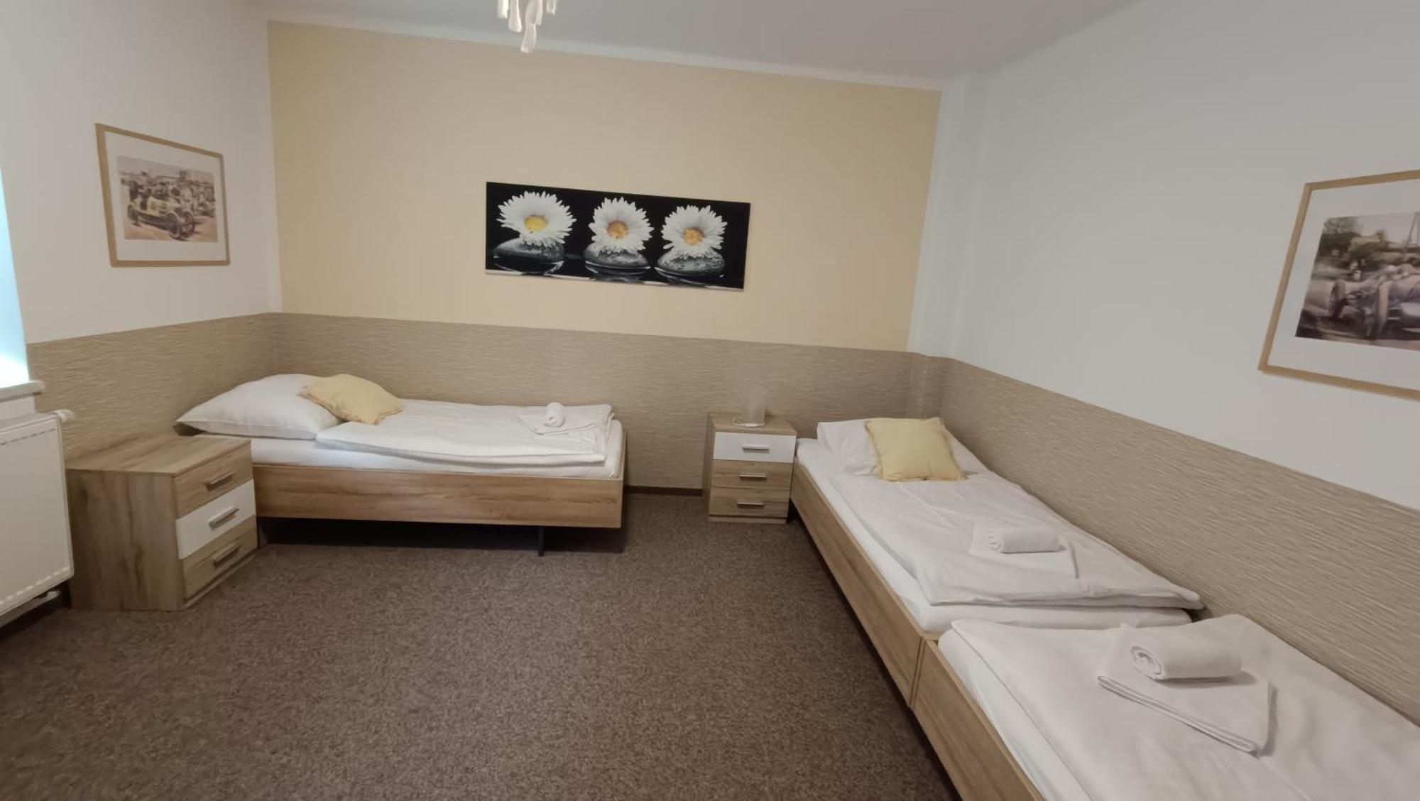 Apartmany Svitkov 79 파르두비체 외부 사진
